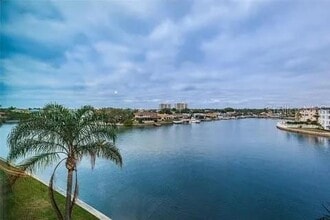 Building Photo - 6075 Shore Blvd S