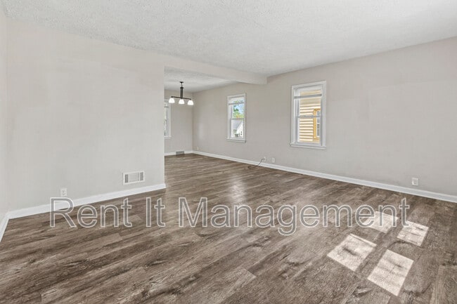 Foto del edificio - 3314 Franklin St