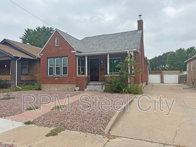 Foto del edificio - 1322 Claremont Ave