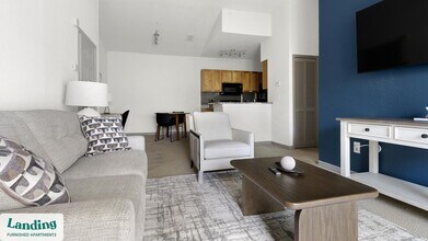 Building Photo - 1505 Fort Clarke Blvd