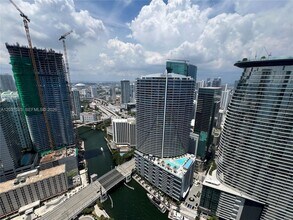 Building Photo - 465 Brickell Ave