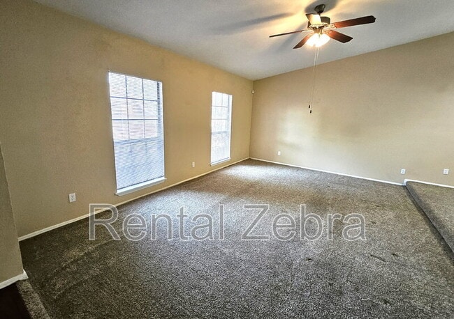 Building Photo - 3128 Woodlark Dr