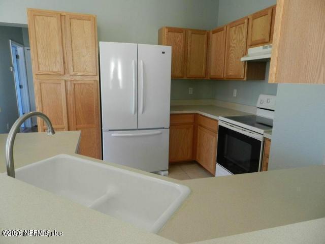 Foto del edificio - 1701 Forest Lake Cir W