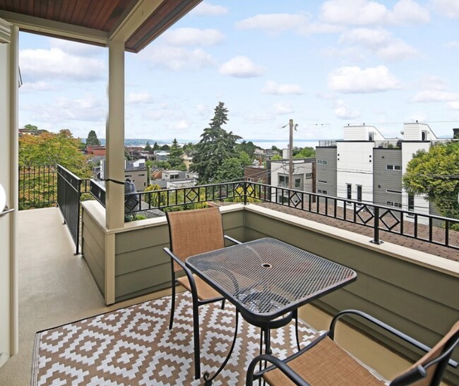 Foto del edificio - 1945 9th Ave W