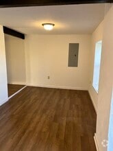 Building Photo - 918 Owens Ave