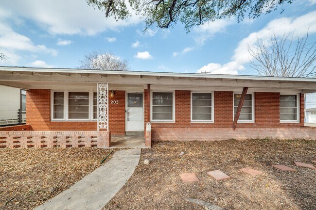 Foto del edificio - BEAUTIFUL MID-CENTURY HOME IN DELLVIEW