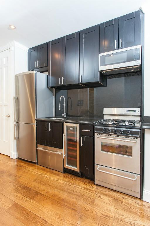 Photo - 436 W 52nd St Apartment