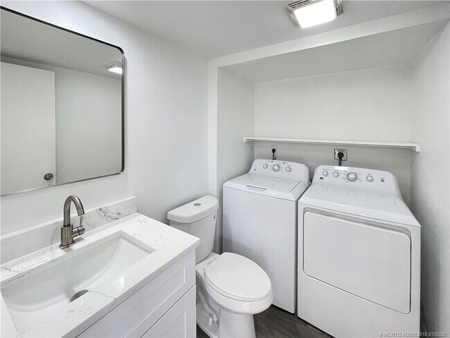 Foto del edificio - 3900 SE County Line Rd