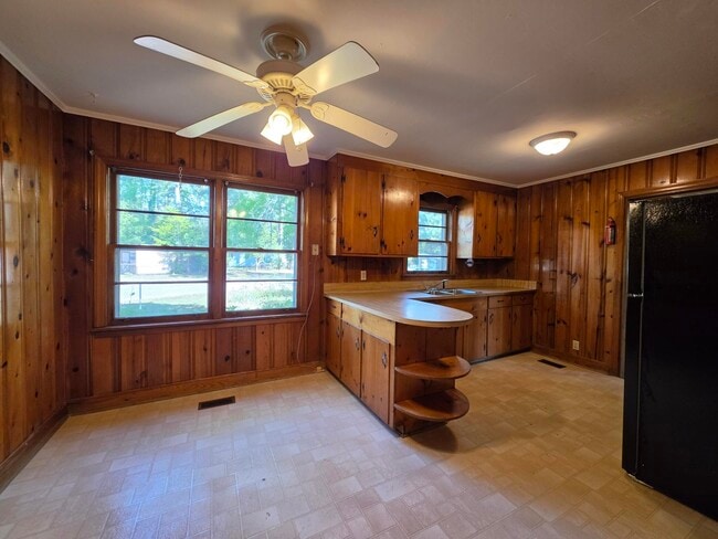 Foto del edificio - 232 Pinckney St