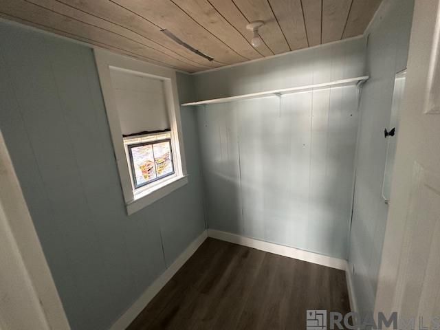 Foto del edificio - 6871 Island Rd