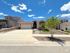Building Photo - 7844 Enchanted View Dr