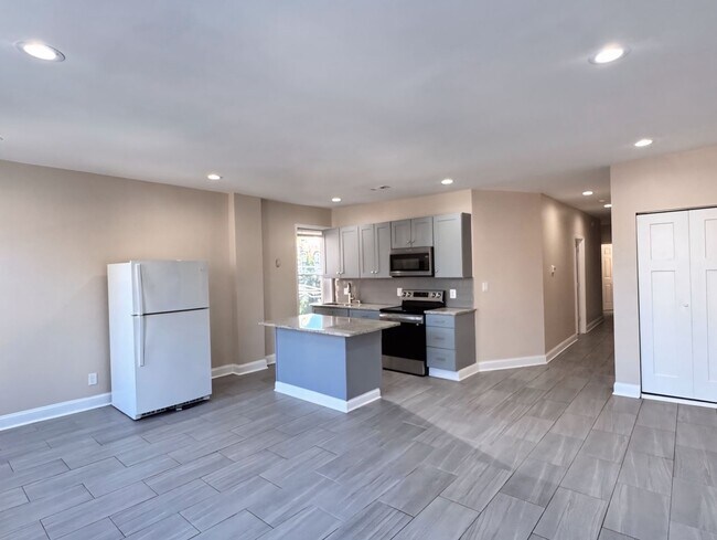 Foto del edificio - 1315 W 18th St