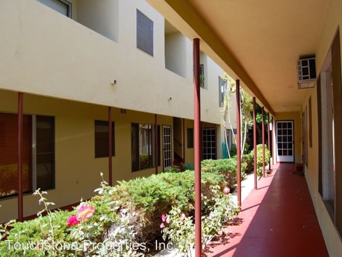 41 Apartments Available for Rent in West Hollywood, CA