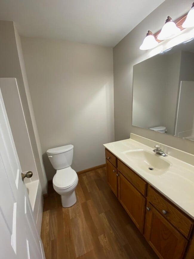 Foto del edificio - 1451 Summit St