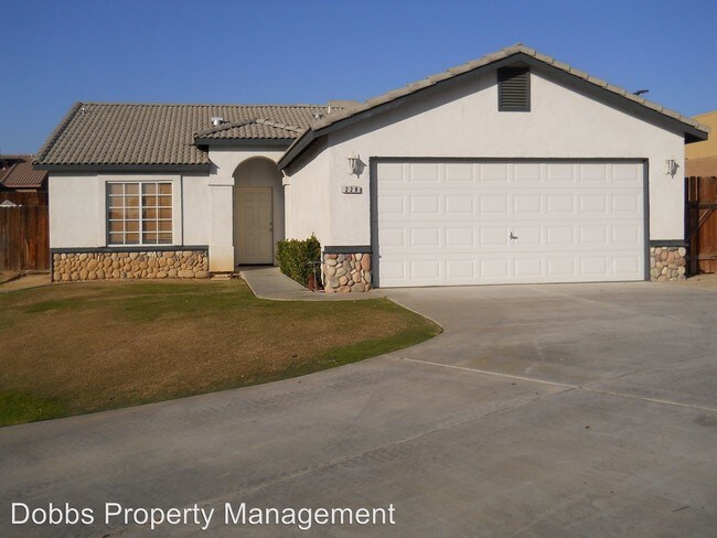 Building Photo - 228 Redwood Meadow Dr