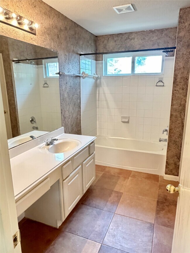 Foto del edificio - 13003 Bramford Pointe Ln