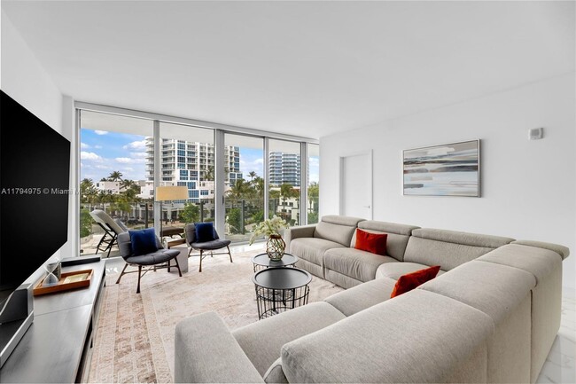Building Photo - 1 Collins Ave