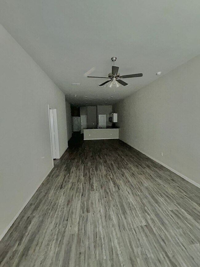 Foto del edificio - LB 2119 N Avenue J