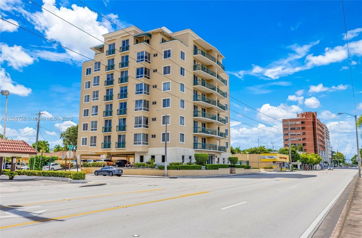 2501 SW 37th Ave Unit 306, Coral Gables, FL 33133 Condo for Rent in