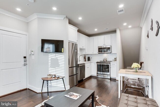 Foto del edificio - 7209 Georgia Ave NW