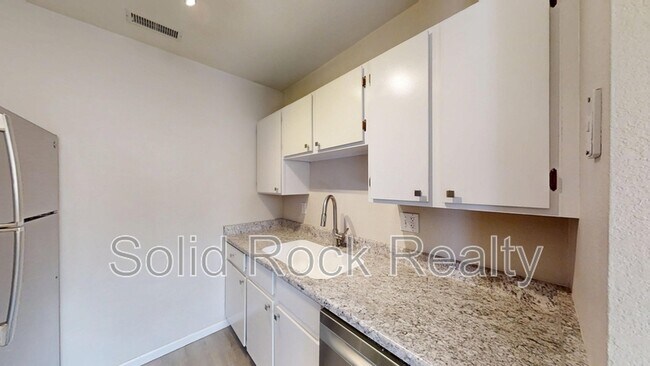 Foto del edificio - 1845 Zebulon Dr