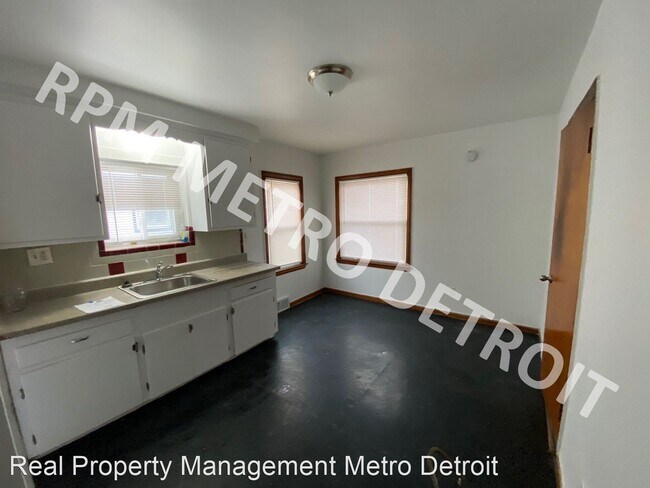 Building Photo - 3 br, 1 bath House - 7682 Piedmont