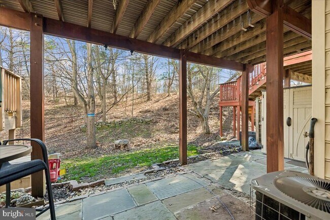 Foto del edificio - 10823 Wadsworth Rd