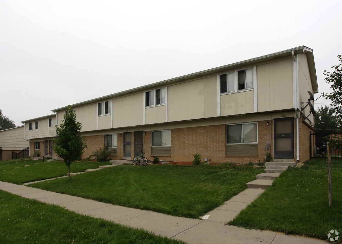 Primary Photo - 3630-3666 Columbine St