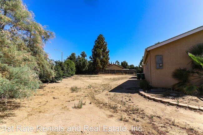 Building Photo - 4 br, 2.5 bath House - 27020 Cottonwood