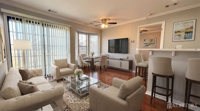 Building Photo - 336 Cozzens Ct