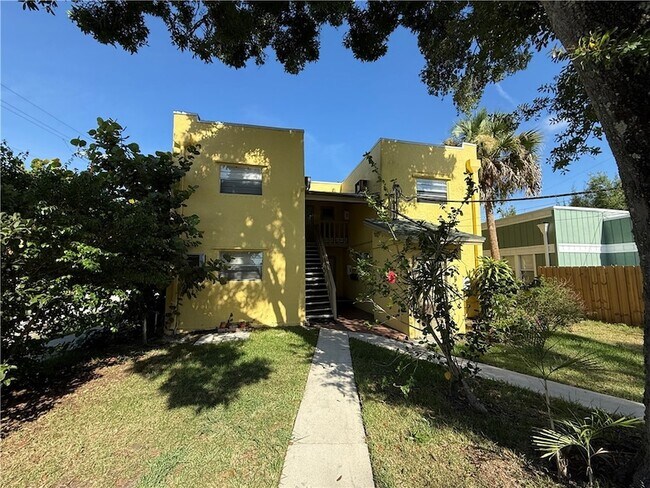 Foto del edificio - 1904 20th Ave