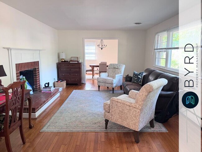 Foto del edificio - 7736 Turf Ln