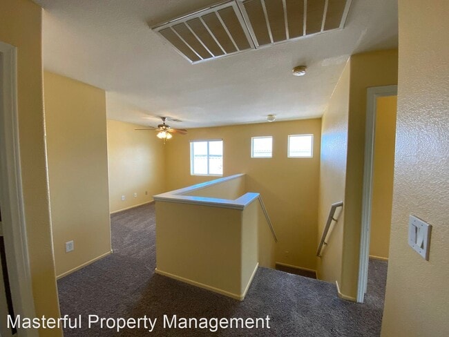 Foto del edificio - 4 br, 2.5 bath House - 2824 Swanson Ave