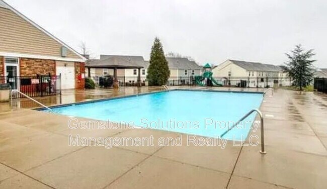 Foto del edificio - 2015 Lavender Ct