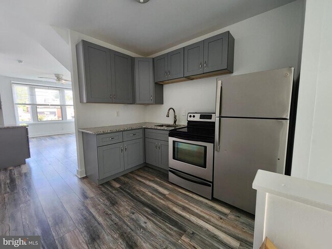 Foto del edificio - 1908 Darby Rd