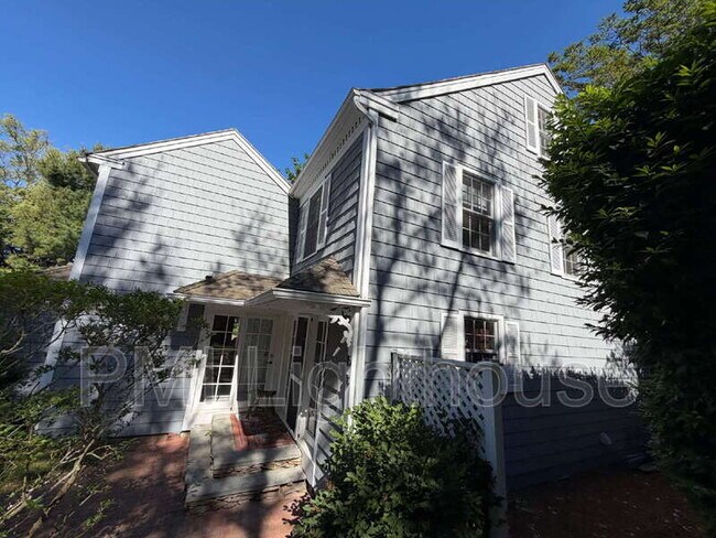 Building Photo - 15 Amys Ct