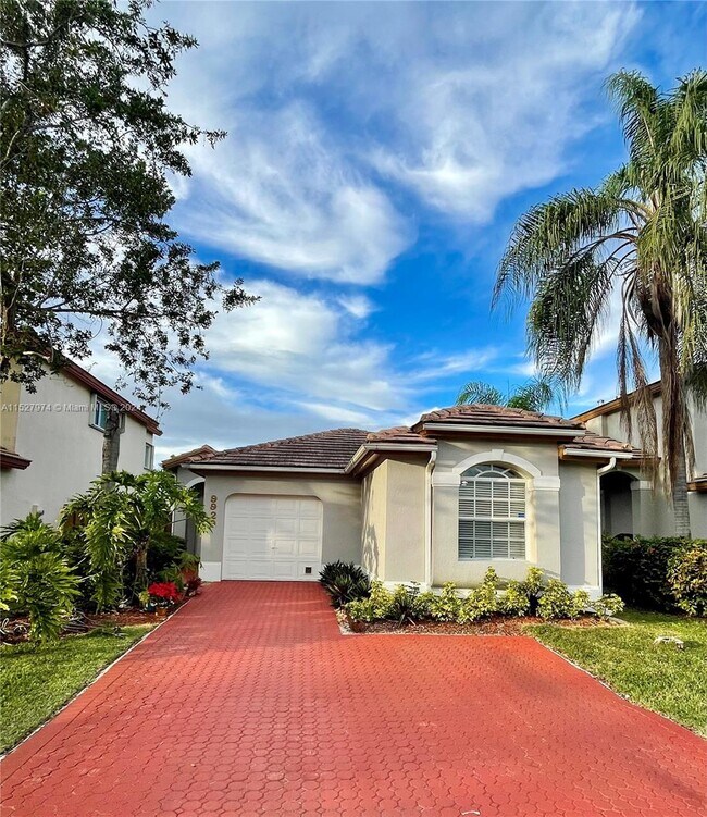Foto del edificio - 9929 NW 29th Terrace