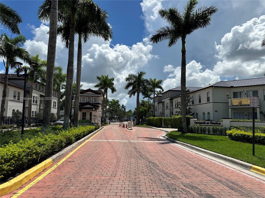 4435 SW 160th Ave Unit 210, Miramar, FL 33027 Condo for Rent in