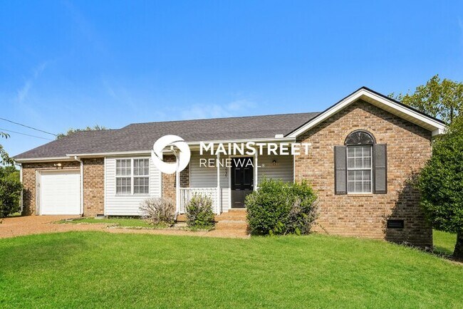 Foto del edificio - 3 Bedroom Pet-Friendly Home in Madison, TN with Main Street Renewal