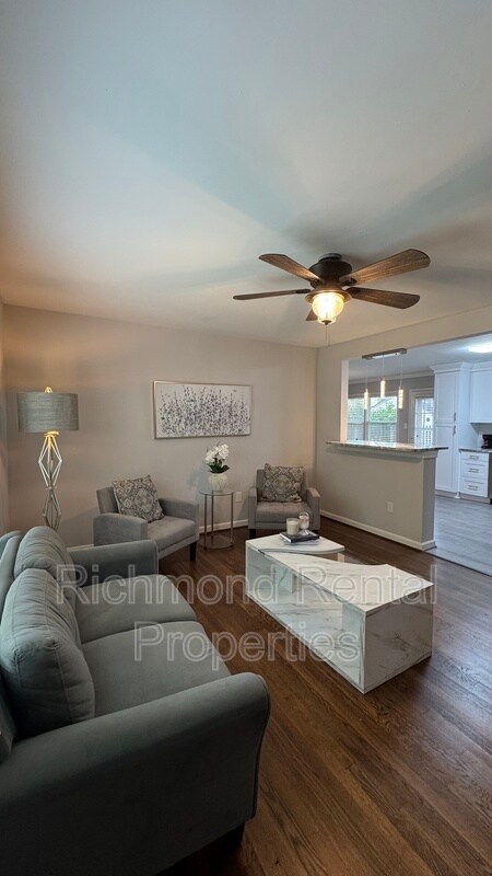 Foto del edificio - 229 Shadwood Drive