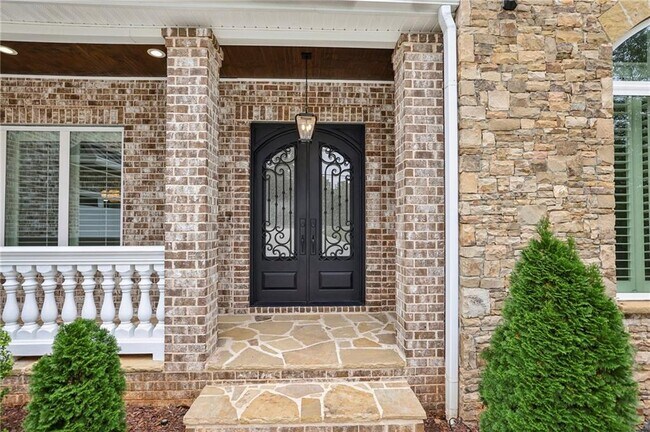 Foto del edificio - 3750 Robinson Rd NE