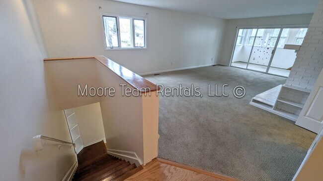 Foto del edificio - 2 Bed / 3 Bath Condo - Pool & Clubhouse