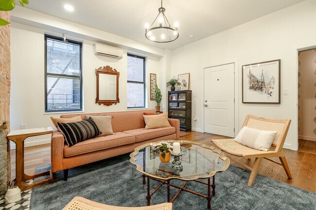 Building Photo - 1510 Race St