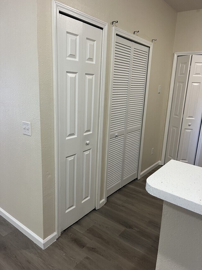 Building Photo - 3640 Kirkpatrick Cir