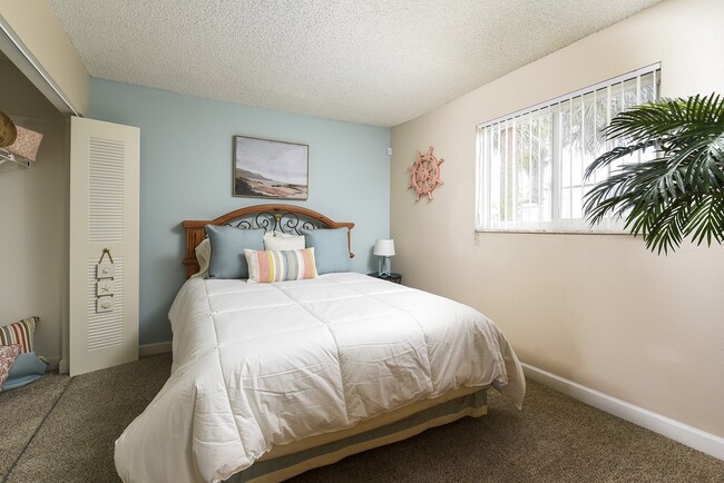 Bedroom - Set Point Garden