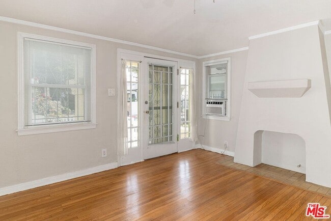 Building Photo - 1163 N Genesee Ave