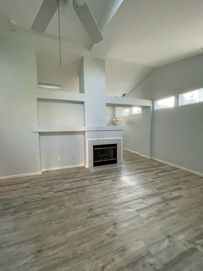 Living Room - 9428 Plainoak Way