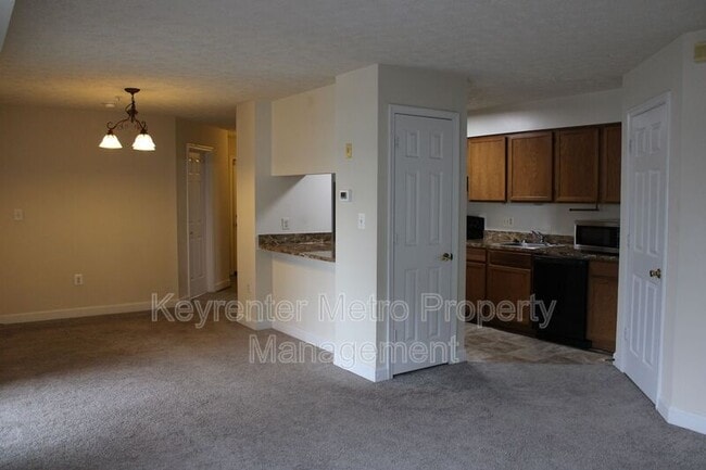 Building Photo - 6100 St Ignatius Dr