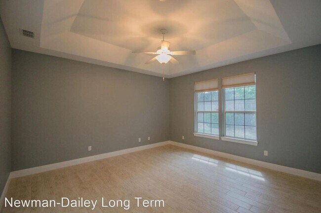 Building Photo - 3 br, 2 bath House - 216 Diamond Cove