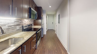 Interior Photo - Eleven55 Ripley